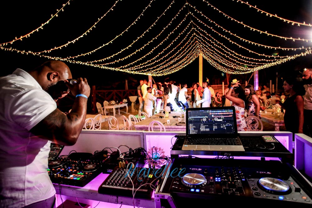 Audio-DJ-Cancun-Riviera-Events-3